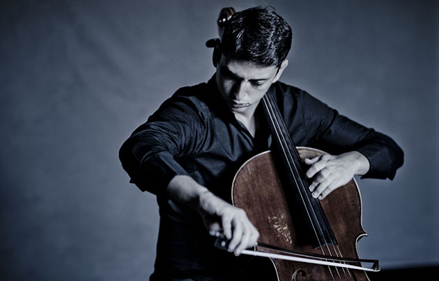 Narek Haknazaryan cellistPhoto: Marco Borggreve